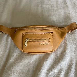 Fawn Design | Fawny Pack